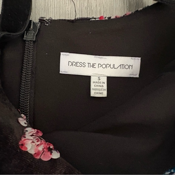 Dress the Population Black and Blue Lindsay Velvet Sheath Floral Mini Dress - Picture 6 of 9